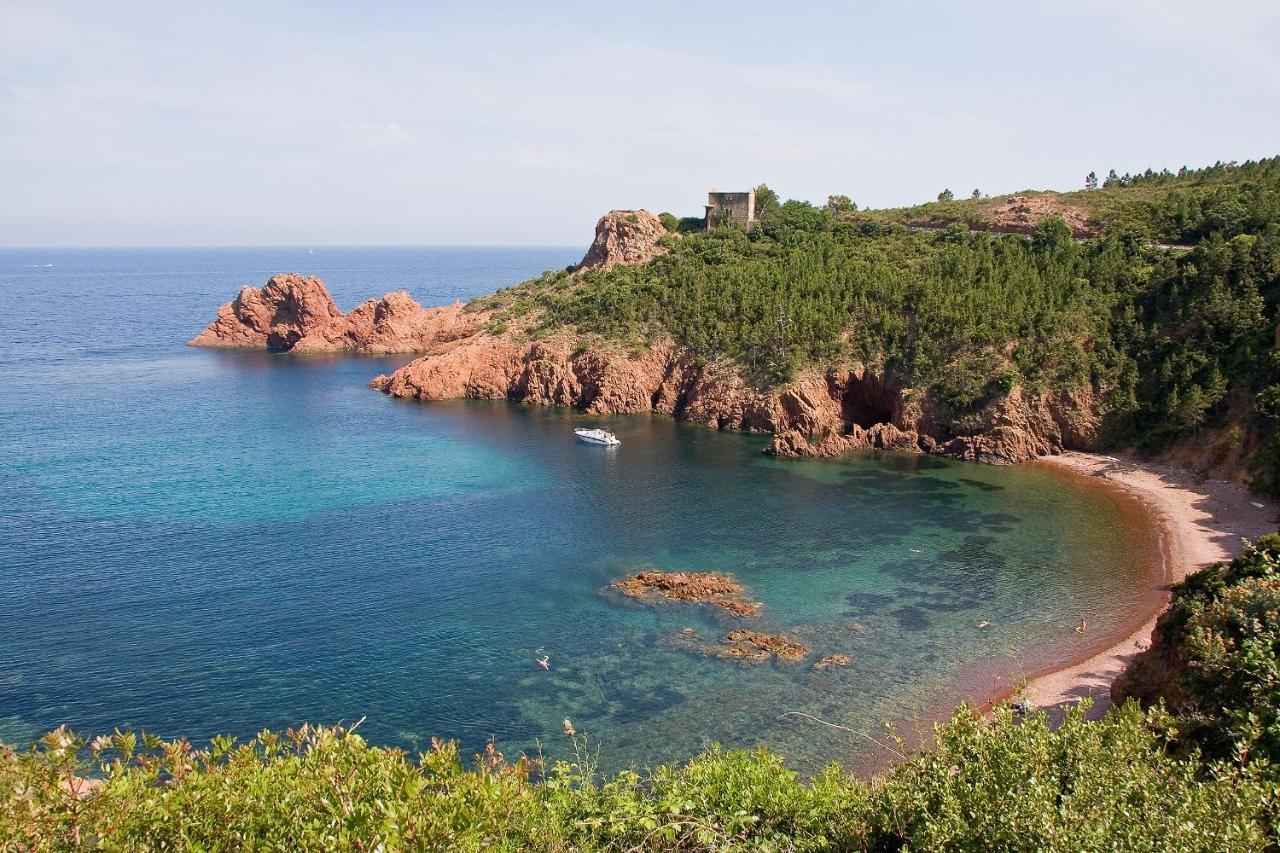 Agay Cap Esterel Le Hameau F2 Clim Plein Sud Dernier Etage Magnifique Vue Mer Saint-Raphaël Kültér fotó
