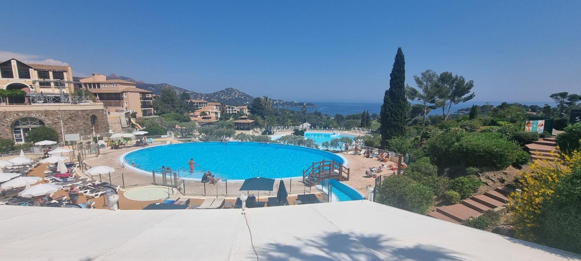 Agay Cap Esterel Le Hameau F2 Clim Plein Sud Dernier Etage Magnifique Vue Mer Saint-Raphaël Kültér fotó