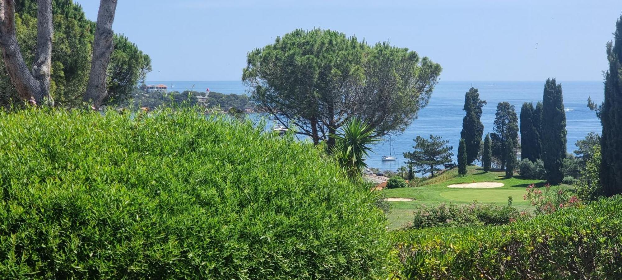 Agay Cap Esterel Le Hameau F2 Clim Plein Sud Dernier Etage Magnifique Vue Mer Saint-Raphaël Kültér fotó