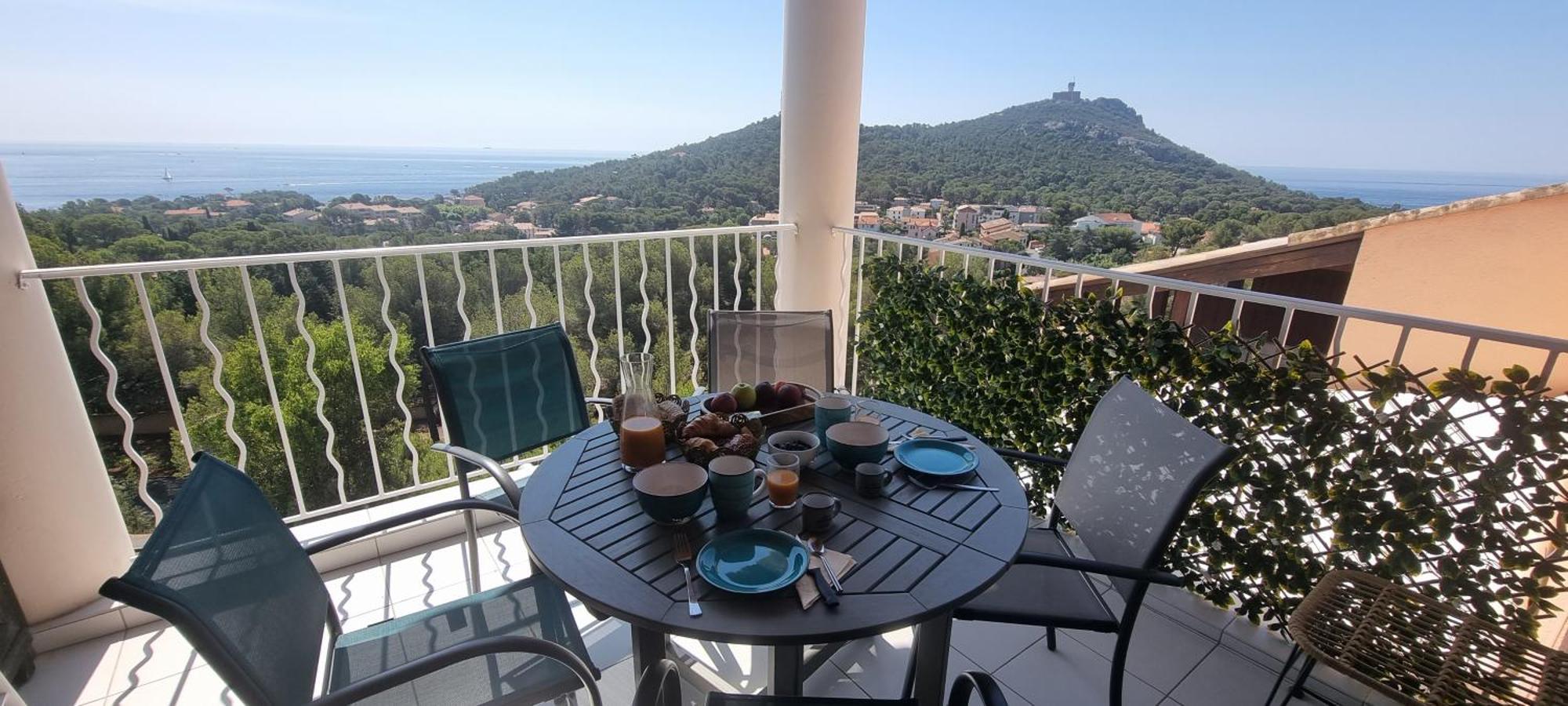 Agay Cap Esterel Le Hameau F2 Clim Plein Sud Dernier Etage Magnifique Vue Mer Saint-Raphaël Kültér fotó